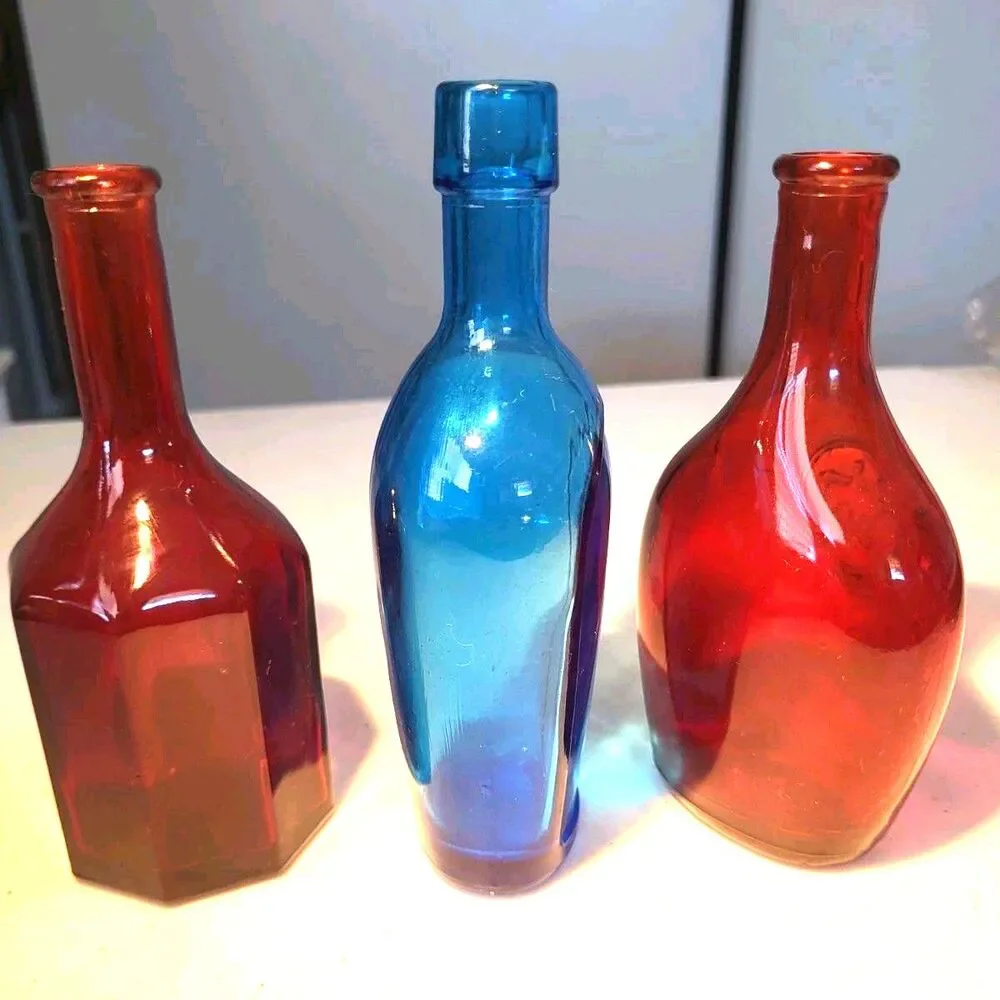 Lot 3 Vtg Wheaton Mini Apothecary Bottles Red Crown, Red Octogan, Cobalt Blue